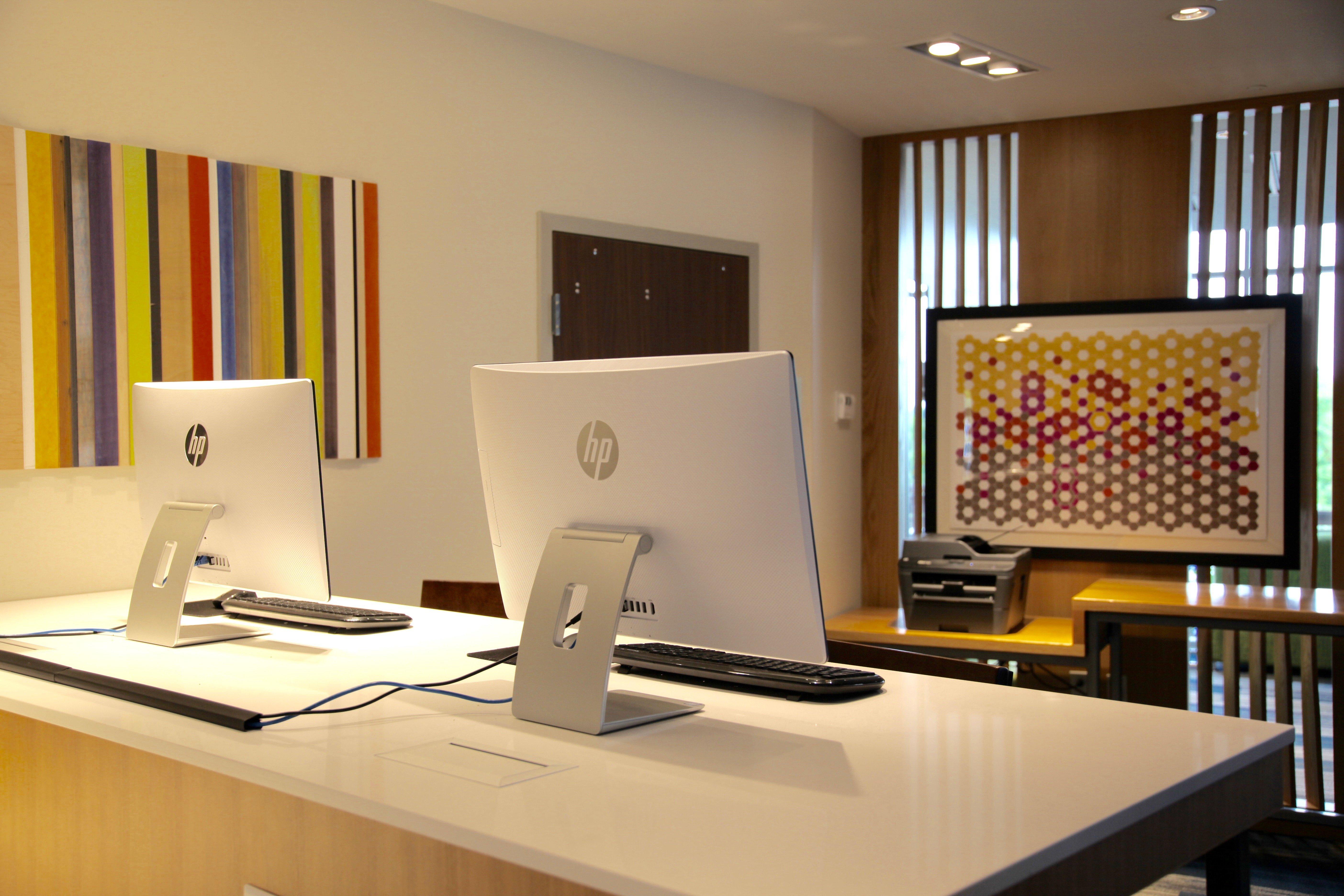 Holiday Inn Express & Suites Oswego By Ihg Zewnętrze zdjęcie