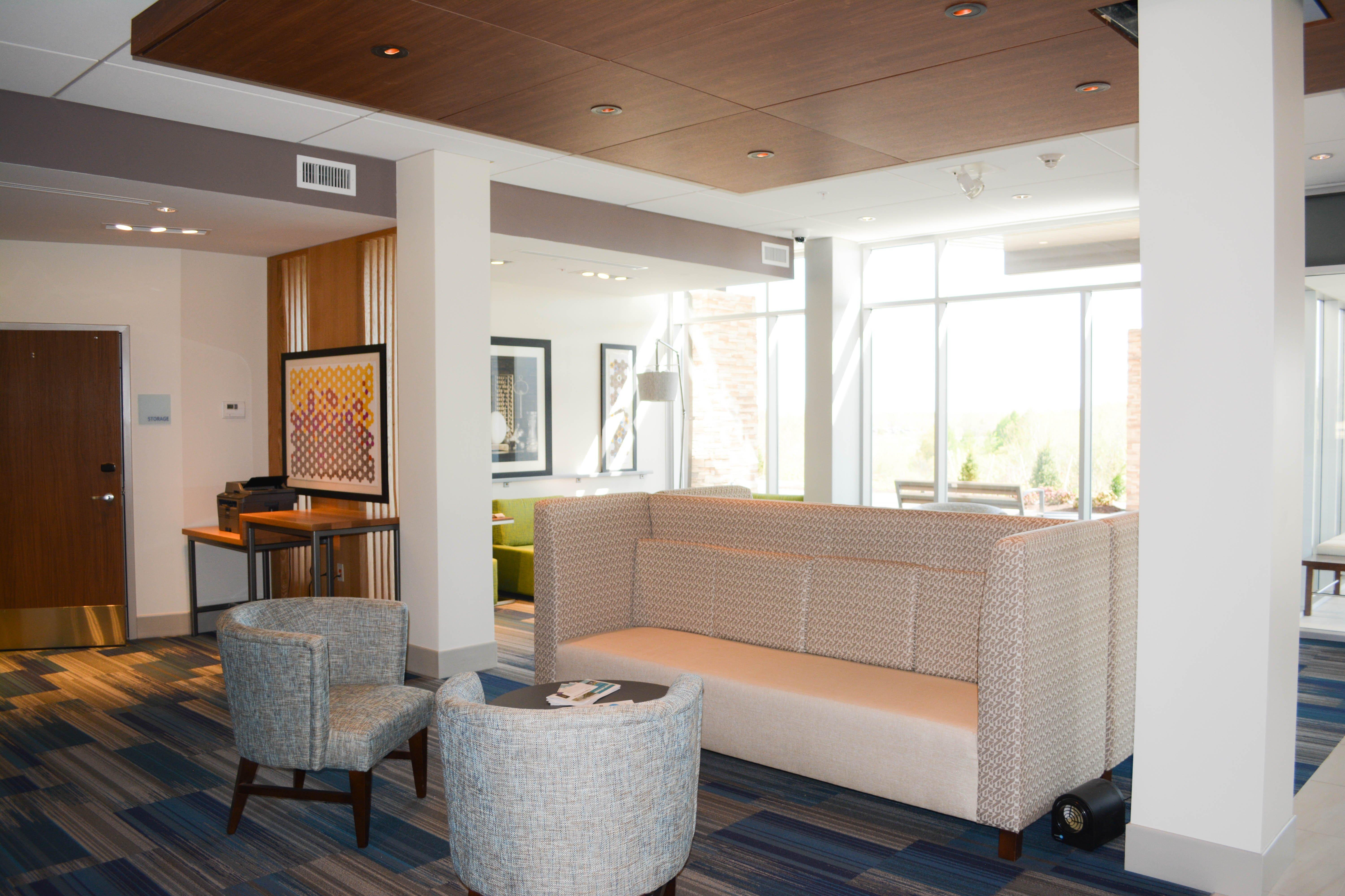 Holiday Inn Express & Suites Oswego By Ihg Zewnętrze zdjęcie