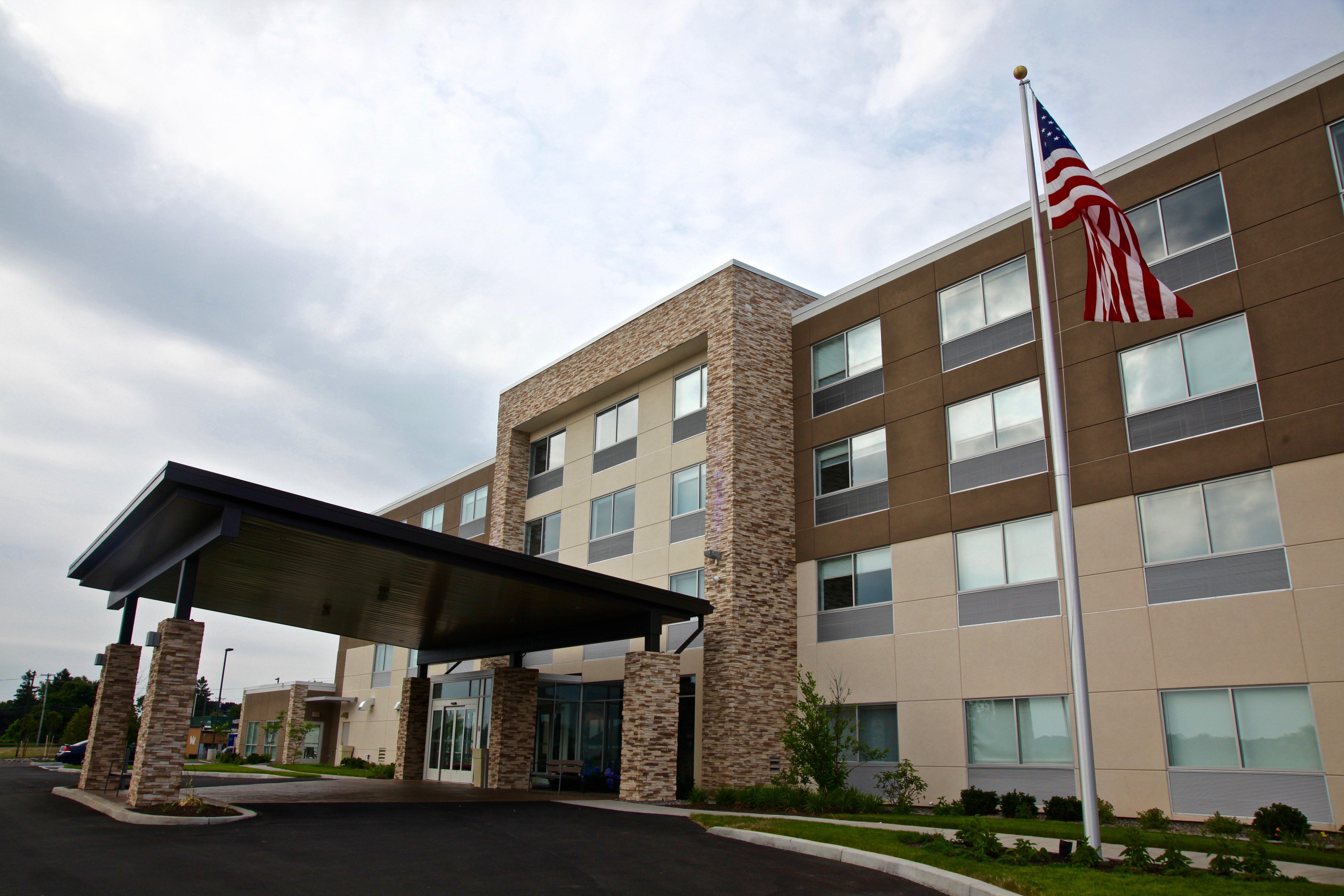 Holiday Inn Express & Suites Oswego By Ihg Zewnętrze zdjęcie