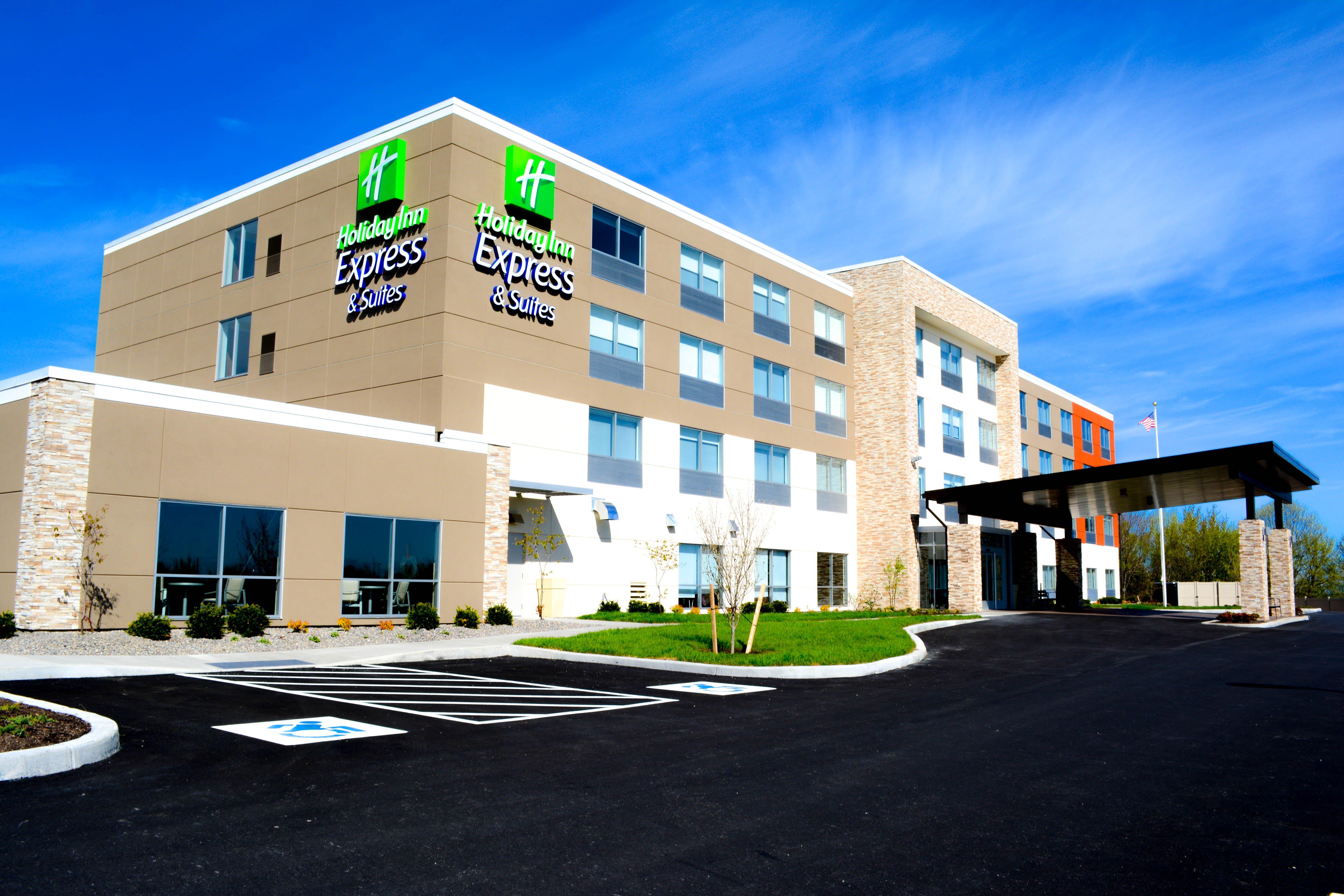 Holiday Inn Express & Suites Oswego By Ihg Zewnętrze zdjęcie